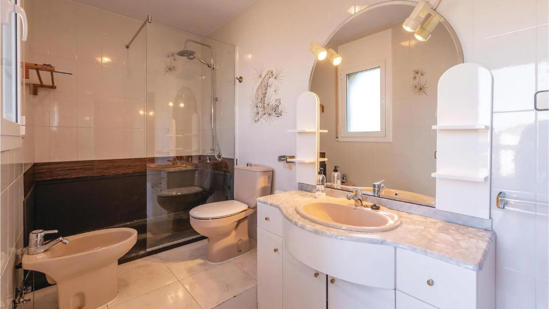 Nice Home In Lametlla De Mar With Kitchen Les Tres Cales
