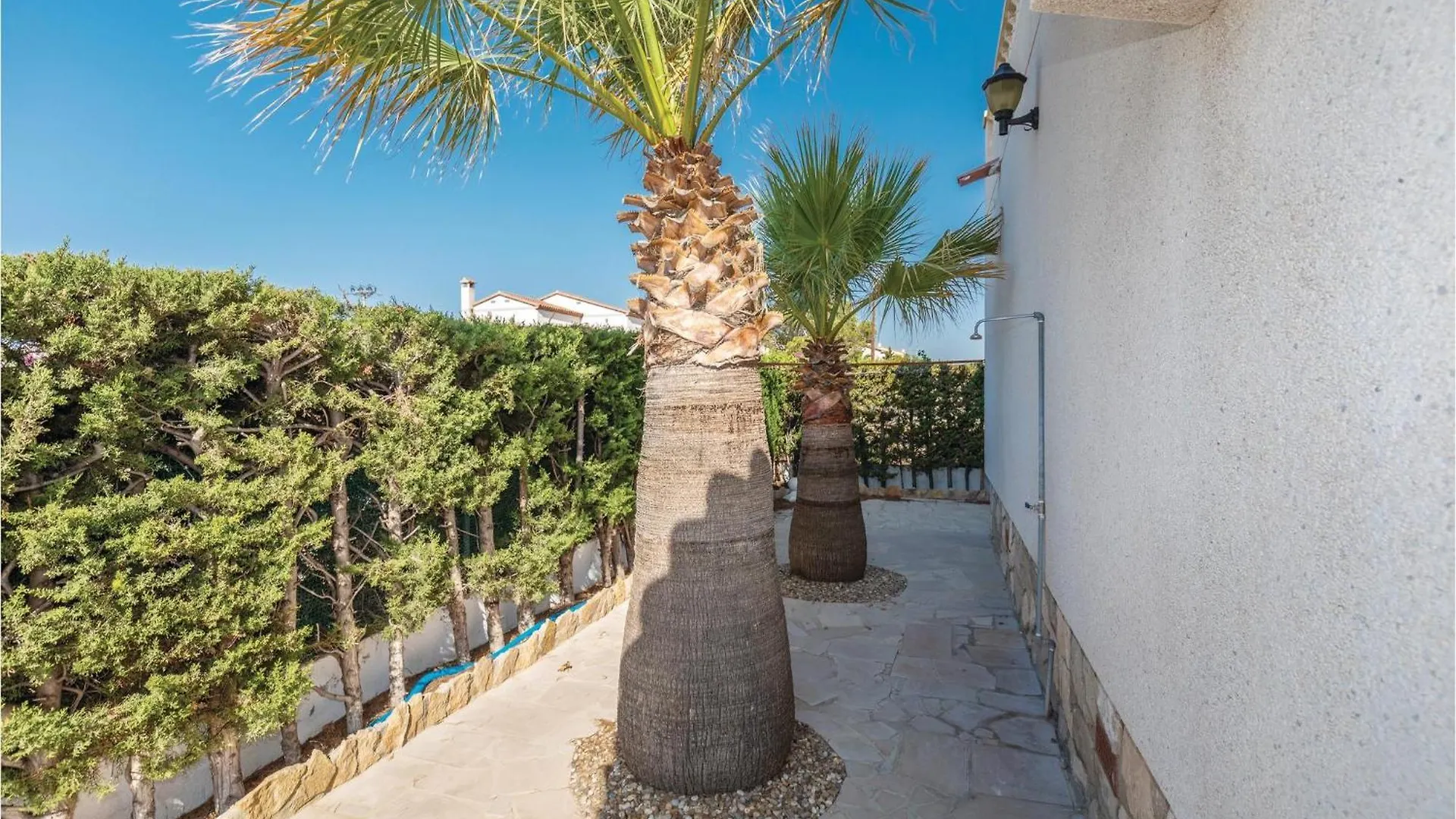 Nice Home In Lametlla De Mar With Kitchen Les Tres Cales