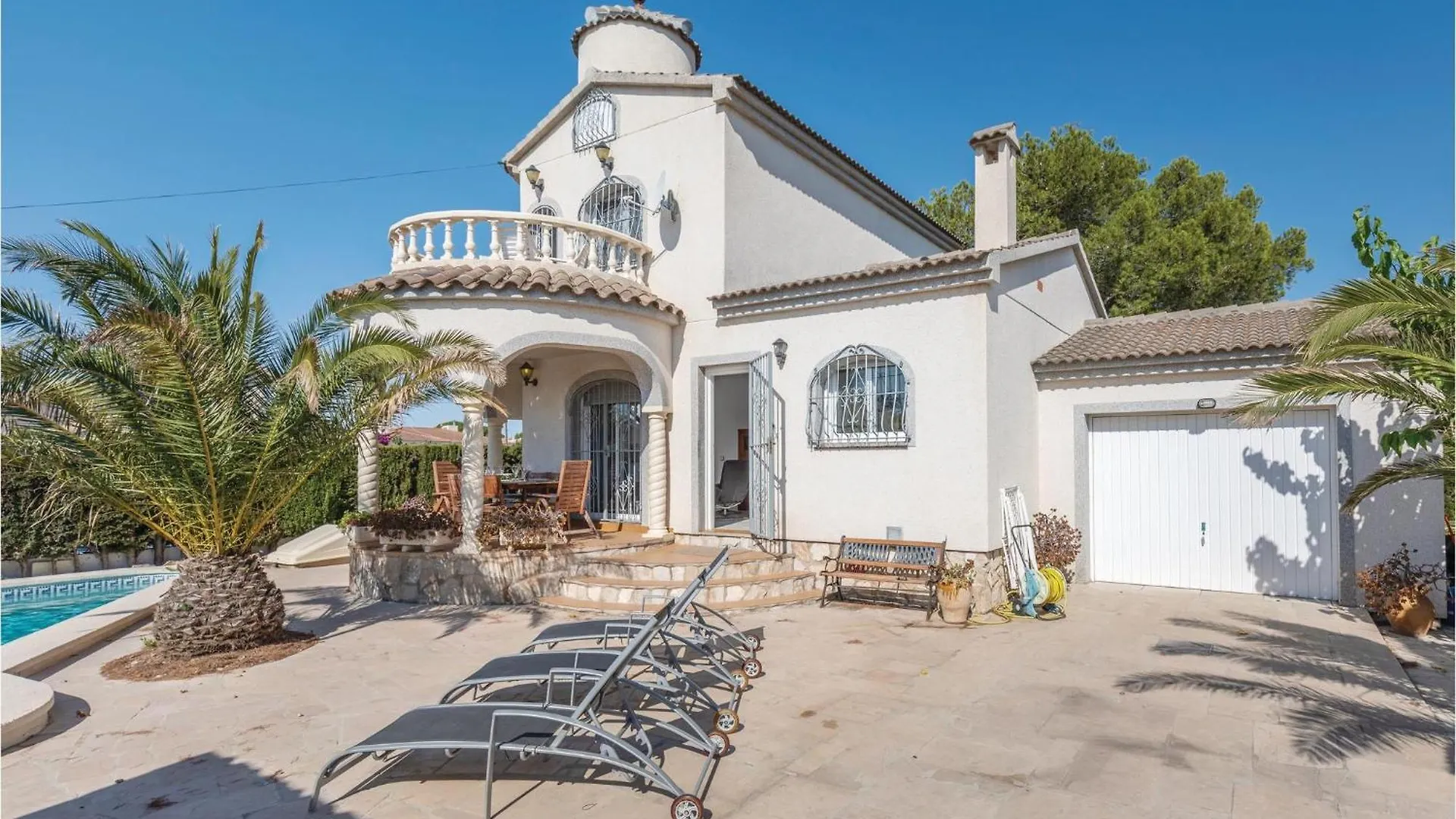 Nice Home In Lametlla De Mar With Kitchen Les Tres Cales