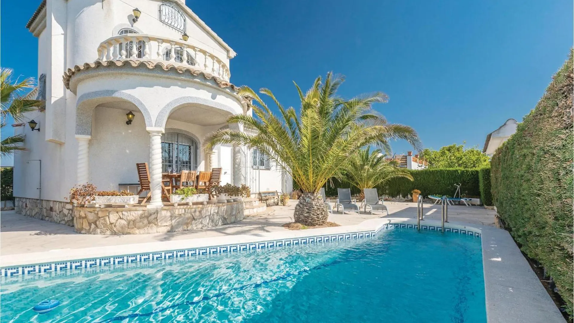 Nice Home In Lametlla De Mar With Kitchen Les Tres Cales